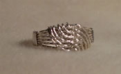 Swirl/Wave Wide Band Wire Ring